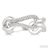 1/10 Ctw Single Cut Diamond Bold Knot Link Fashion Ring in Sterling Silver