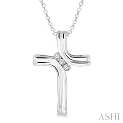 1/10 Ctw Round Cut Diamond Cross Pendant in Sterling Silver with Chain 1/10 Ctw Round Cut Diamond Cross Pendant in Sterling Silver with Chain