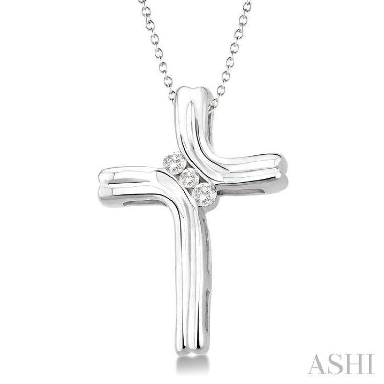 1/10 Ctw Round Cut Diamond Cross Pendant in Sterling Silver with Chain 1/10 Ctw Round Cut Diamond Cross Pendant in Sterling Silver with Chain