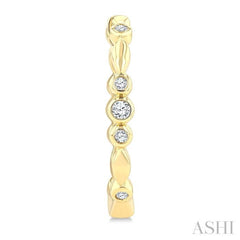 1/10 Ctw Round Cut Diamond Fashion Hoop Earrings in 10K Yellow Gold 1/10 Ctw Round Cut Diamond Fashion Hoop Earrings in 10K Yellow Gold