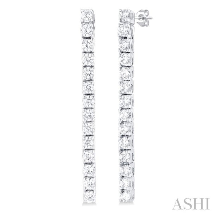 1/2 Ctw Single Line Drop Round Cut Diamond Tennis Earring in 14K White Gold 1/2 Ctw Single Line Drop Round Cut Diamond Tennis Earring in 14K White Gold