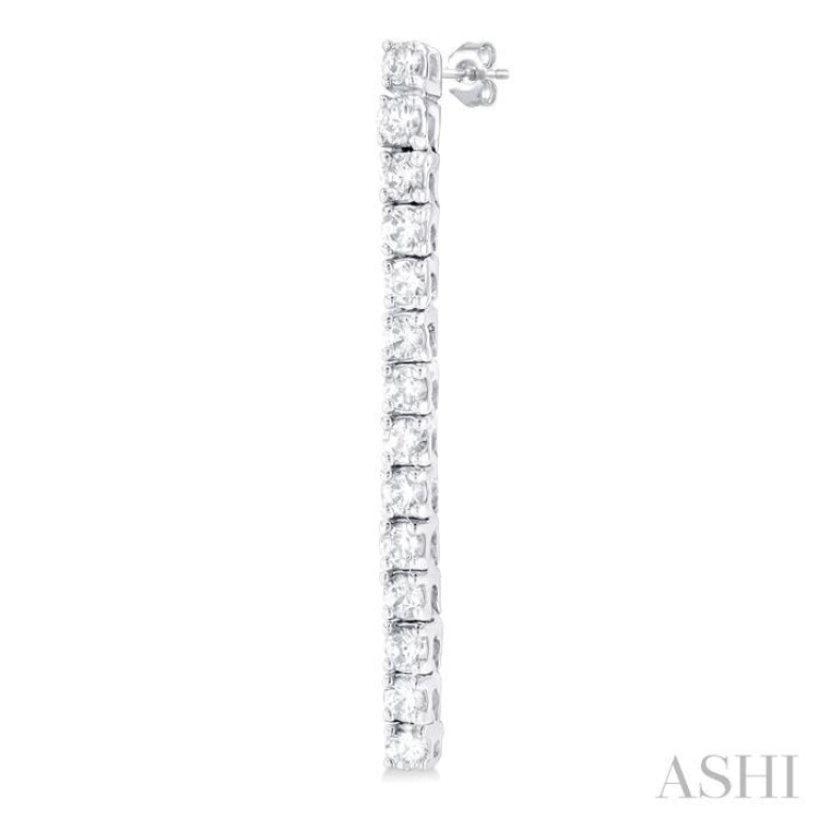 1/2 Ctw Single Line Drop Round Cut Diamond Tennis Earring in 14K White Gold 1/2 Ctw Single Line Drop Round Cut Diamond Tennis Earring in 14K White Gold