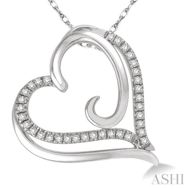 1/10 Ctw Round Cut Diamond Heart Pendant in 10K White Gold with Chain 1/10 Ctw Round Cut Diamond Heart Pendant in 10K White Gold with Chain