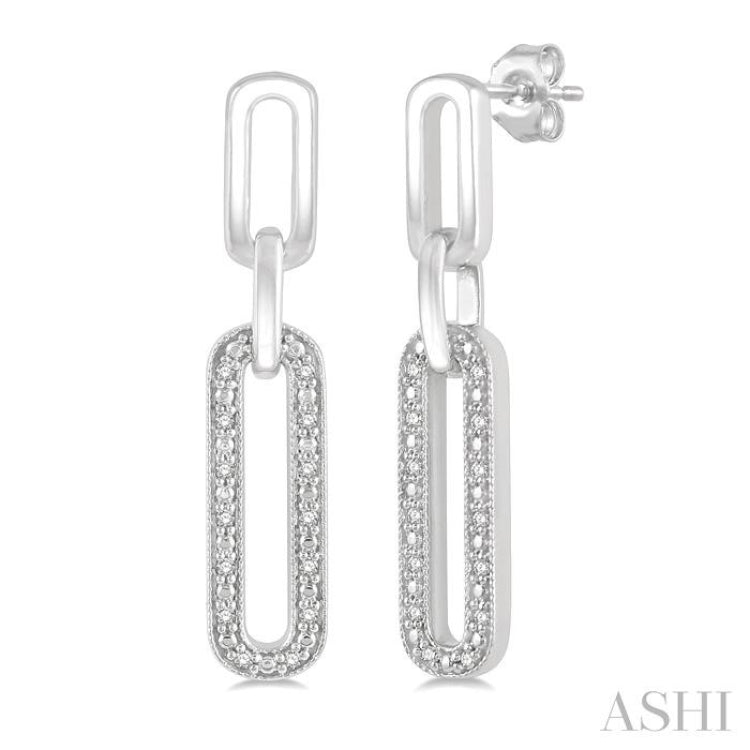 1/10 Ctw Round Cut Diamond Paperclip Earring in Sterling Silver 1/10 Ctw Round Cut Diamond Paperclip Earring in Sterling Silver