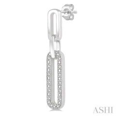 1/10 Ctw Round Cut Diamond Paperclip Earring in Sterling Silver 1/10 Ctw Round Cut Diamond Paperclip Earring in Sterling Silver