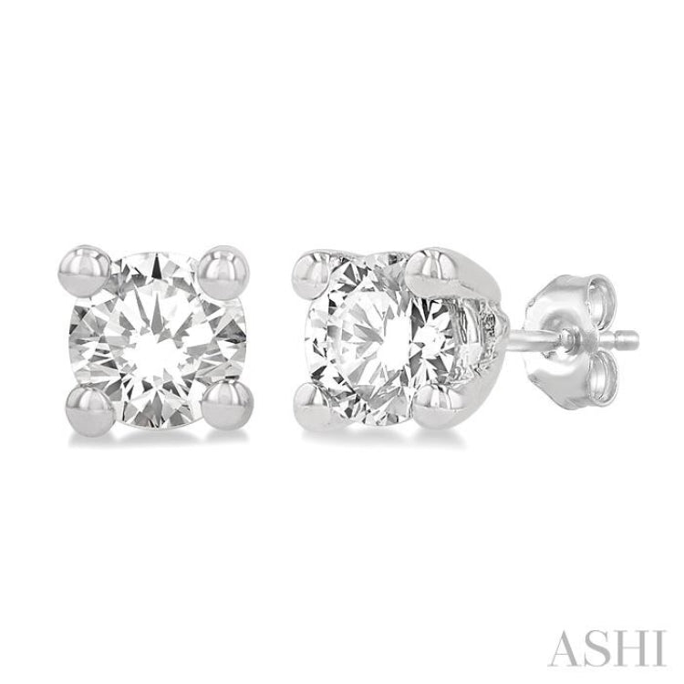 1/10 Ctw Round Cut Diamond Stud Earring in 14K White Gold 1/10 Ctw Round Cut Diamond Stud Earring in 14K White Gold