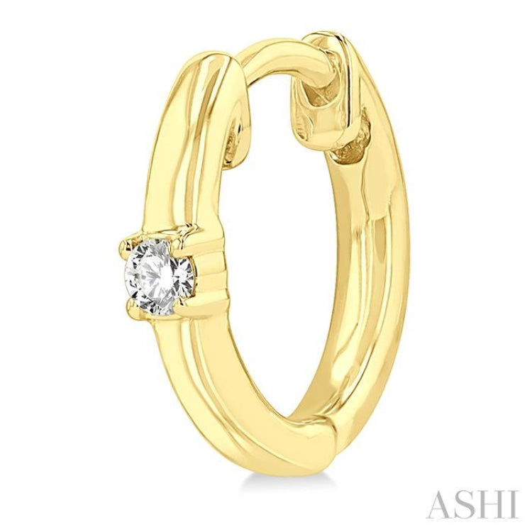 1/10 Ctw Petite Single Round Cut Diamond Fashion Huggies in 10K Yellow Gold 1/10 Ctw Petite Single Round Cut Diamond Fashion Huggies in 10K Yellow Gold