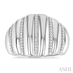 1/10 Ctw Ribbed Dome Shape Round Cut Diamond Bold Wide Fashion Band in Sterling Silver 1/10 Ctw Ribbed Dome Shape Round Cut Diamond Bold Wide Fashion Band in Sterling Silver