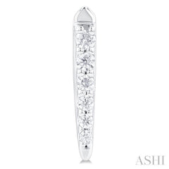 1/10 Ctw Petite Vertical Bar Graduated Round Cut Diamond Fashion Stud Earring in 10K White Gold 1/10 Ctw Petite Vertical Bar Graduated Round Cut Diamond Fashion Stud Earring in 10K White Gold