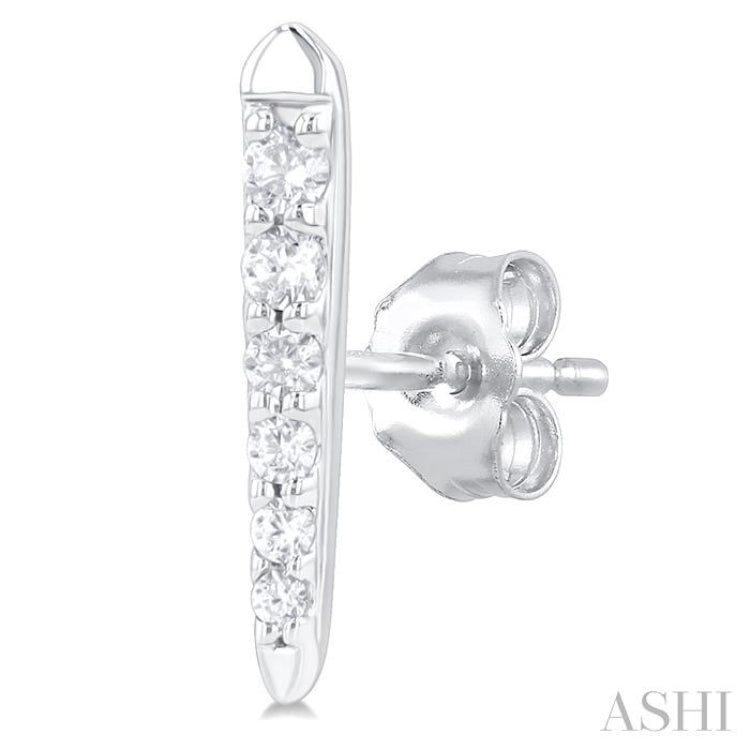 1/10 Ctw Petite Vertical Bar Graduated Round Cut Diamond Fashion Stud Earring in 10K White Gold 1/10 Ctw Petite Vertical Bar Graduated Round Cut Diamond Fashion Stud Earring in 10K White Gold