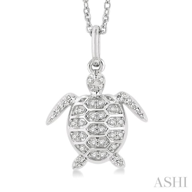 1/10 Ctw Petite Sea Life Turtle Round Cut Diamond Fashion Pendant With Chain in 10K White Gold 1/10 Ctw Petite Sea Life Turtle Round Cut Diamond Fashion Pendant With Chain in 10K White Gold