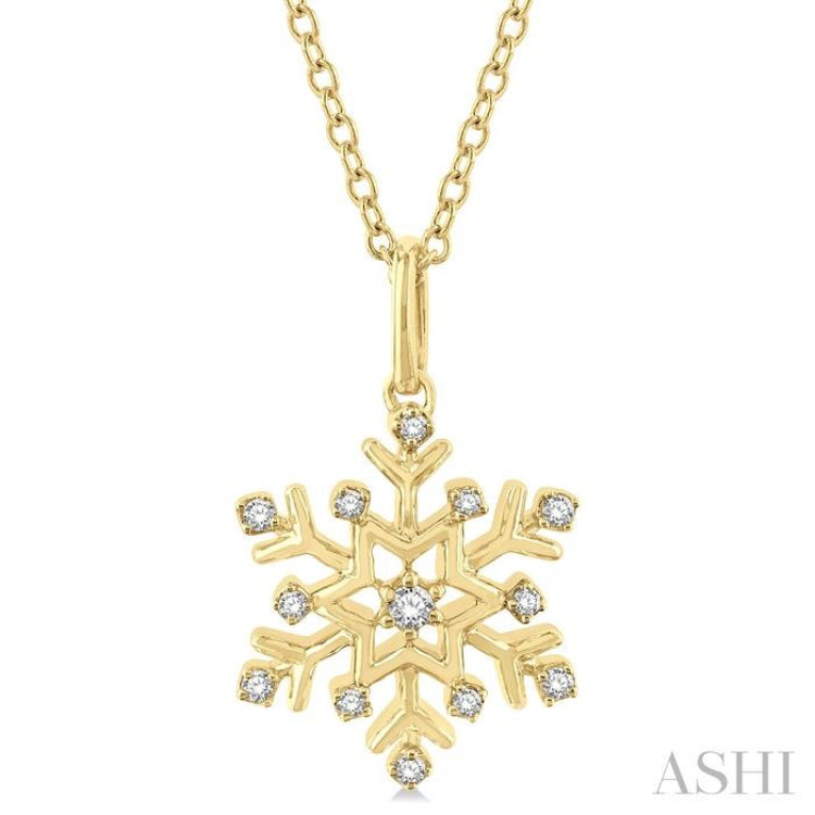 1/10 Ctw Petite Snowflake Round Cut Diamond Fashion Pendant With Chain in 10K Yellow Gold 1/10 Ctw Petite Snowflake Round Cut Diamond Fashion Pendant With Chain in 10K Yellow Gold