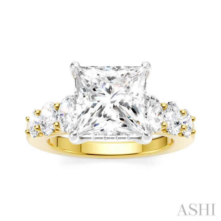 1 1/4 Ctw Princess Shape Oval and Round Cut Diamond Semi-Mount Engagement Ring in 14K Yellow and White Gold