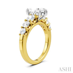1 1/10 Ctw Marquise Shape Round Cut Diamond Semi-Mount Engagement Ring in 14K Yellow and White Gold
