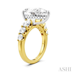 1 1/4 Ctw Pear Shape Round Cut Diamond Semi-Mount Engagement Ring in 14K Yellow and White Gold
