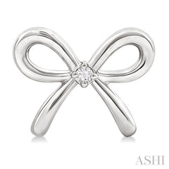 1/50 Ctw Bow Round Cut Diamond Fashion Earrings in Sterling Silver
