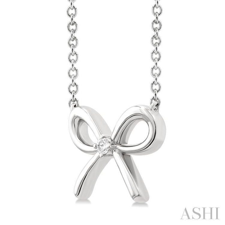 1/50 Ctw Bow Round Cut Diamond Fashion Pendant With Chain in Sterling Silver