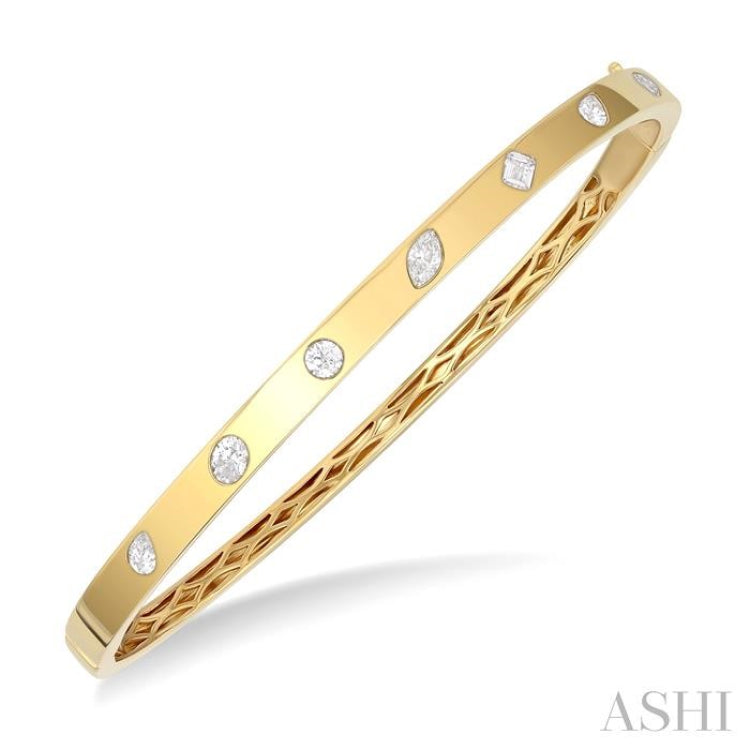 .75CTTW MIX DM BEZEL BANGLE YG 14K-G*