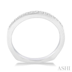 1/6 Ctw Round Cut Diamond Wedding Band in 14K White Gold