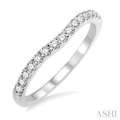 1/4 Ctw Round Cut Diamond Wedding Band in 14K White Gold