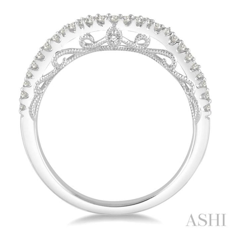 1/5 ctw Round Cut Diamond Wedding Band in 14K White Gold