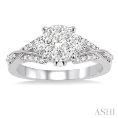 5/8 ctw Round Cut Diamond Lovebright Engagement Ring in 14K White Gold