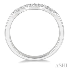 1/5 Ctw Waves Center Round Cut Diamond Wedding Band in 14K White Gold