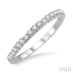 1/4 Ctw Round Cut Diamond Wedding Band in 14K White Gold
