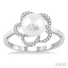 7 MM Cultured Pearl and 1/10 ctw Single Cut Diamond Ring in 14K White Gold