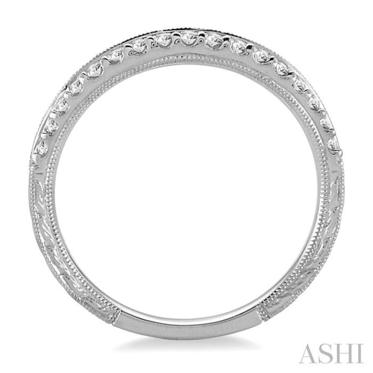 1/4 Ctw Round Cut Diamond Wedding Band in 14K White Gold