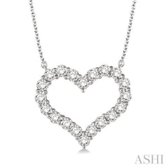 1/2 Ctw Round Cut Diamond Heart Pendant With Chain in 14K white Gold
