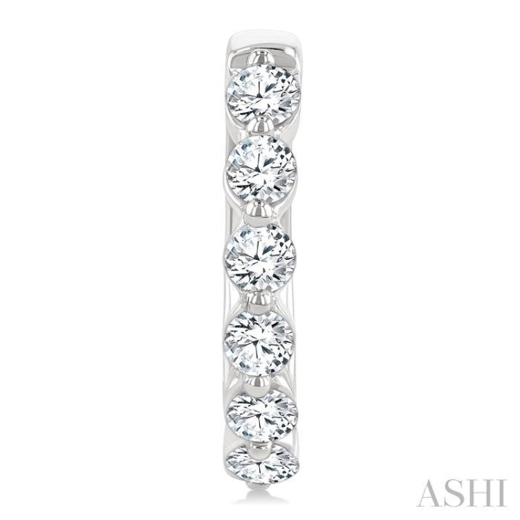 1.00CTRDDM SINGL PRONG HOOP ER WG 14K-G*