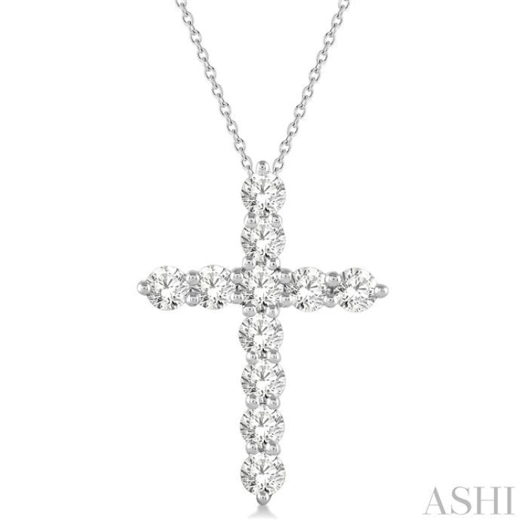 1 Ctw Round Cut Diamond Cross Pendant in 14K White Gold with Chain