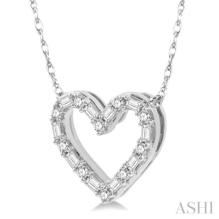 1/4 Ctw Heart Charm Baguette and Round Cut Diamond Pendant With Chain in 14K White Gold