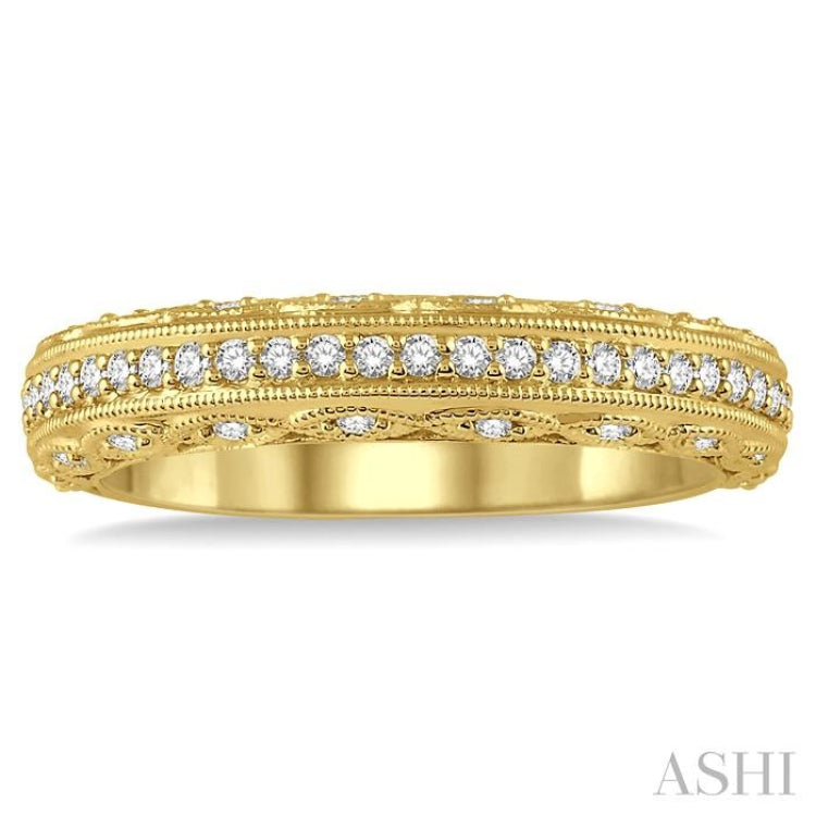 1/3 Ctw Round Cut Diamond Wedding Band in 14K Yellow Gold