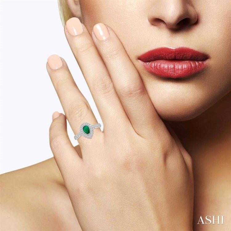 6x4 MM Pear Shape Emerald and 1/6 Ctw Round Cut Diamond Precious Ring in 10K White Gold