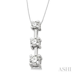 1/2 Ctw Three Stone Round Cut Diamond Pendant in 14K White Gold with Chain