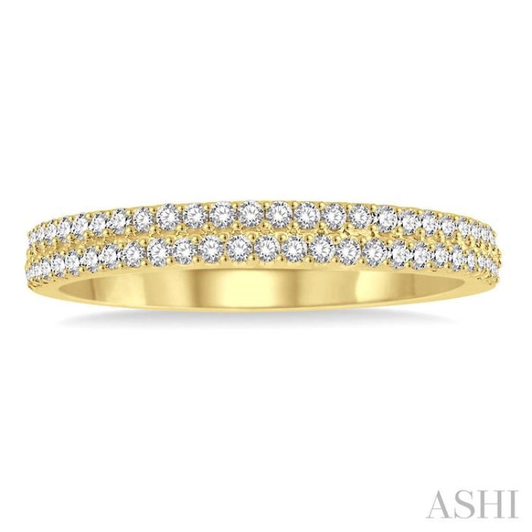 1/3 Ctw Round Diamond Wedding Band in 14K Yellow Gold