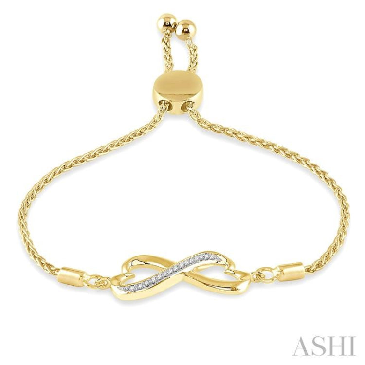 1/20 Ctw Conjoined Hearts Round Cut Diamond Lariat Bracelet in Yellow Gold Vermeil