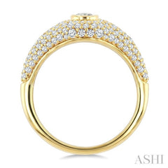 1 1/10 Ctw Pave Set Round Shape and Round Cut Diamond Fashion Signet Ring in 14K Yellow Gold
