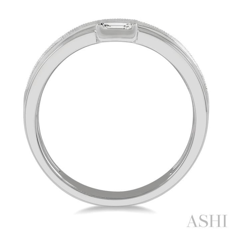 1/2 Ctw Split Baguette Diamond Fashion Ring in 14K White Gold