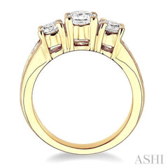 Round Shape Past Present & Future Diamond Engagement Ring