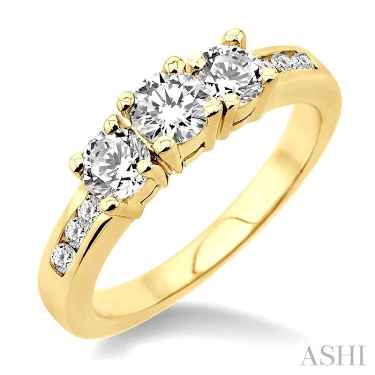 Round Shape Past Present & Future Diamond Engagement Ring