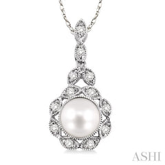 Pearl & Halo Diamond Fashion Pendant