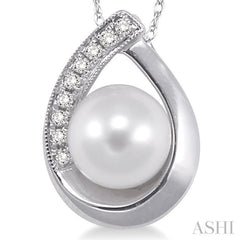 Pearl & Diamond Fashion Pendant