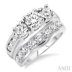 Round Shape Past Present & Future Diamond Wedding Set