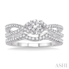 Round Shape Diamond Wedding Set