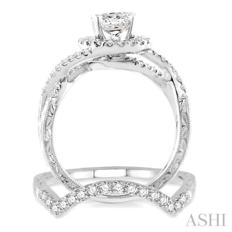 Round Shape Halo Diamond Wedding Set