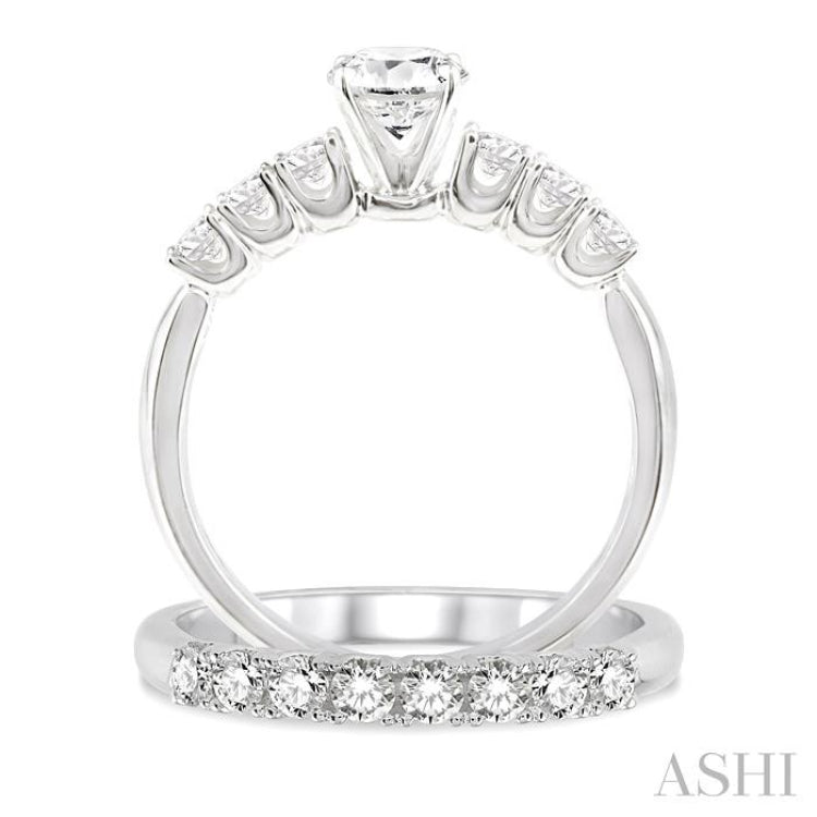 Round Shape Diamond Wedding Set