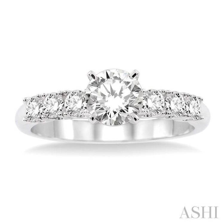 Round Shape Semi-Mount Diamond Engagement Ring